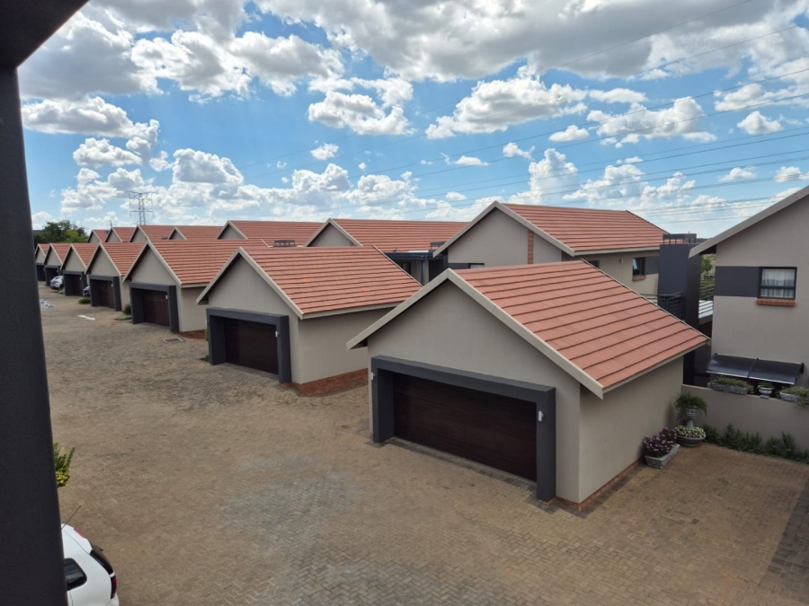 3 Bedroom Property for Sale in Wild Olive Estate Free State